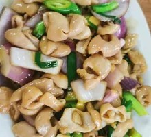 Stir-Fried Intestines with Ginger and Scallions