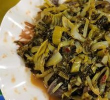 Sour Cabbage Stir-Fried Chicken Offal