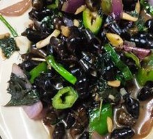 Stir-fried Mountain Snails