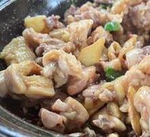 Stir-fried Chicken with Sauce