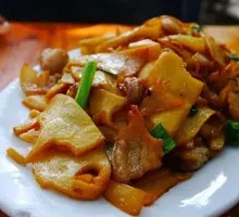 Fresh Bamboo Shoots Stir-Fried with Pork Belly