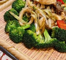 Stir-Fried Broccoli with Double Crisp