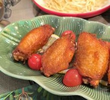 Lemon-Infused New Orleans Style Chicken Mid-Wings