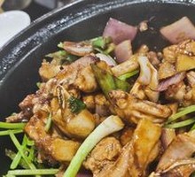 Stir-fried Chicken (Half Chicken)