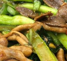 Chicken Offal Stir-fried with Chinese Cabbage