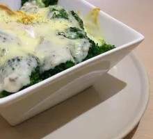 Cheese Baked Broccoli