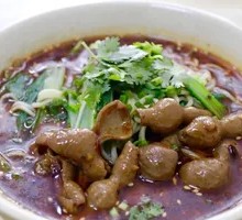 Signature Braised Intestine Noodles