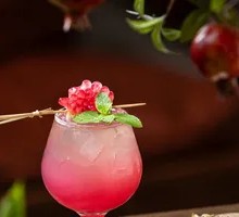 Pomegranate Jasmine Iced Tea