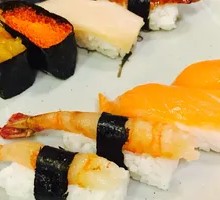 Salmon Sushi