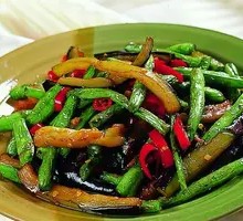 Eggplant Stir-Fried with Green Beans
