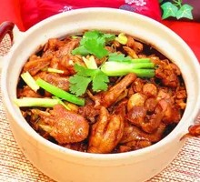 Tea Oil Free-Range Chicken Stew