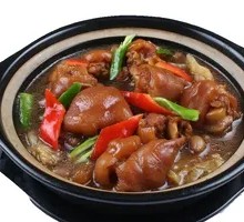 Pork Trotter Stewed with Peanuts