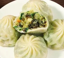 Thin-skinned Shepherd's Purse Dumplings
