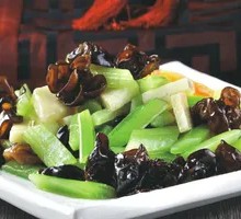Celery, Black Mushroom and Chinese Yam Stir-fry