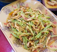 Cabbage and Pork Rice Bowl