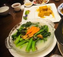 Clear Soup Steamed Seasonal Vegetables