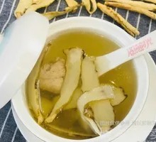 Salvia and Polygonatum Clear Nourishing Soup