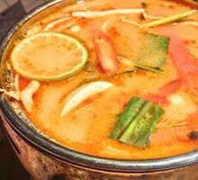 Signature Tom Yum Seafood Soup