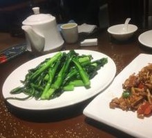 Garlic Stir-Fried Bok Choy