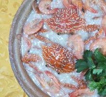 Seafood Clay Pot Rice Porridge
