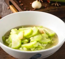 Stir-Fried White Jade Loofah