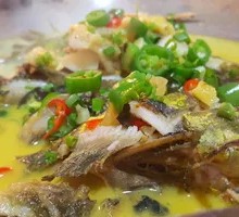 黄焖黄骨鱼