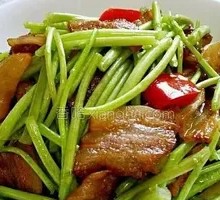 Stir-fried Taro with Preserved Pork