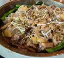 Shunde Daliang Steamed Chicken with Black Rice Wine