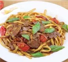 Beef Stir-Fried Noodles
