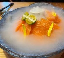 Faro Salmon Sashimi Platter