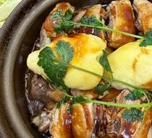 Signature Durian Clay Pot Chicken
