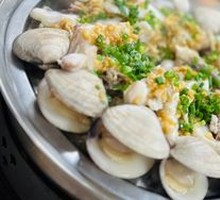 Fresh Deep-Sea White Clams