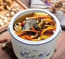 Bird's Nest Mushroom Stewed Chicken