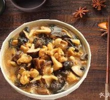 Braised Chicken with Mushrooms