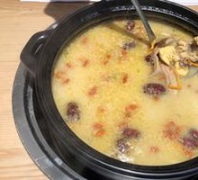 Bird's Nest Mushroom Chicken with Pig Trotter