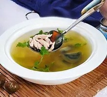 Mulberry Leaf Pork and Century Egg Soup