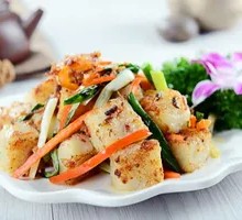 XO Sauce Stir-Fried Radish Cake