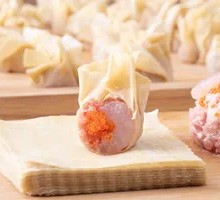 Fresh Shrimp and Crab Roe Wonton