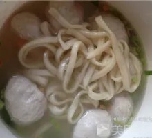 Pork Tripe Meatball Noodle Soup
