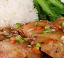 黑椒鸡扒饭