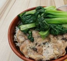 Mei Cai Pork Pie