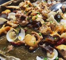 Lotus Leaf Steamed Chicken