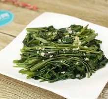 Stir-fried Hollow Stem Vegetable with Pork