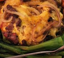 Black Pepper Beef and Egg Rice