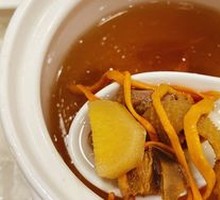 Coconut Soup with Cordyceps Flower