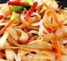 Stir-Fried Rice Noodles