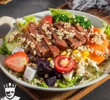 Black Pepper Beef Salad with Konjac Noodles