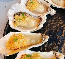 Steamed Whole Oysters