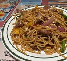 黑椒牛柳炒意粉