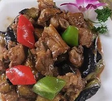 Black Mushroom Stir-Fried Chicken
